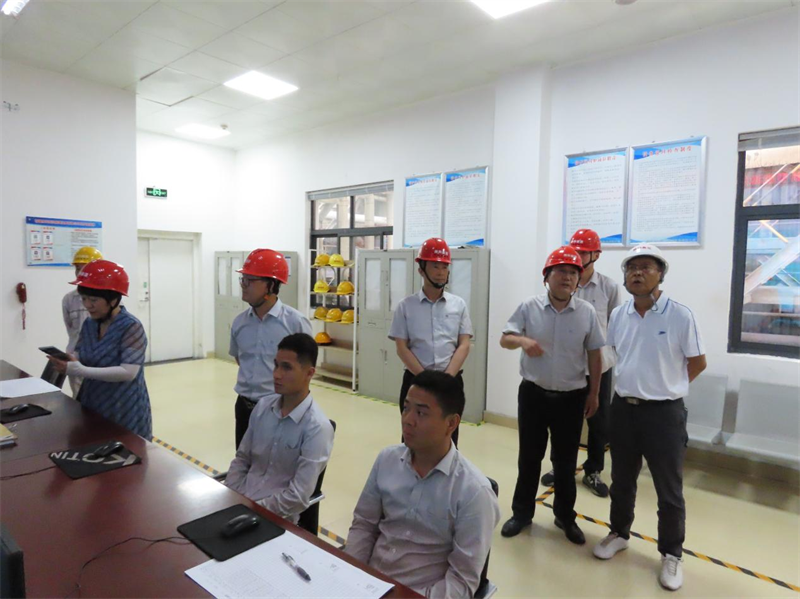 史明章一行到福建陜科公司檢查指導工作