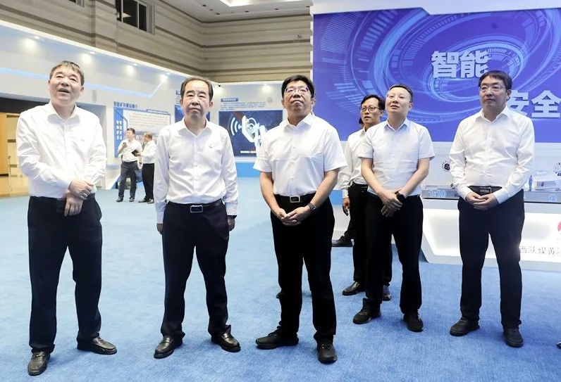 陜西省副省長李鈞到陜煤集團黃陵礦業公司調研