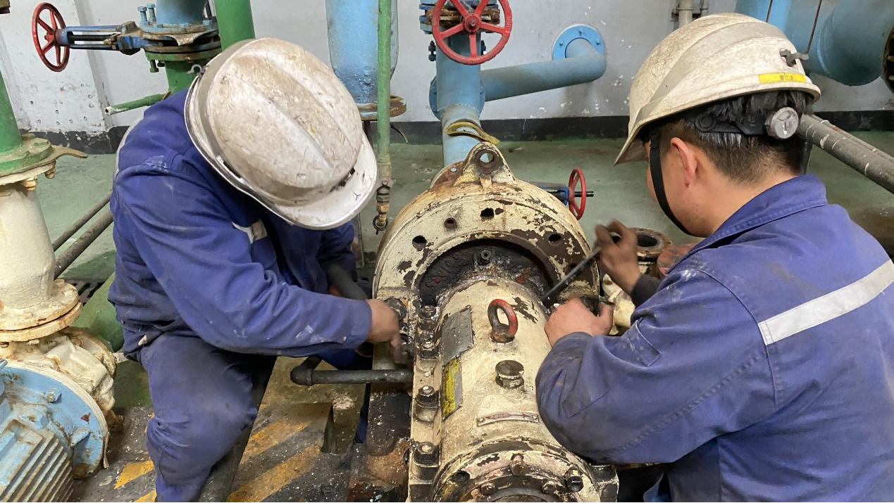 孫二軍 詩歌——《你要寫新能，就不能只寫......》